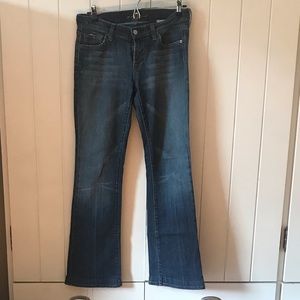 🌟3/$15 7 For All Mankind Women’s Flare Jeans